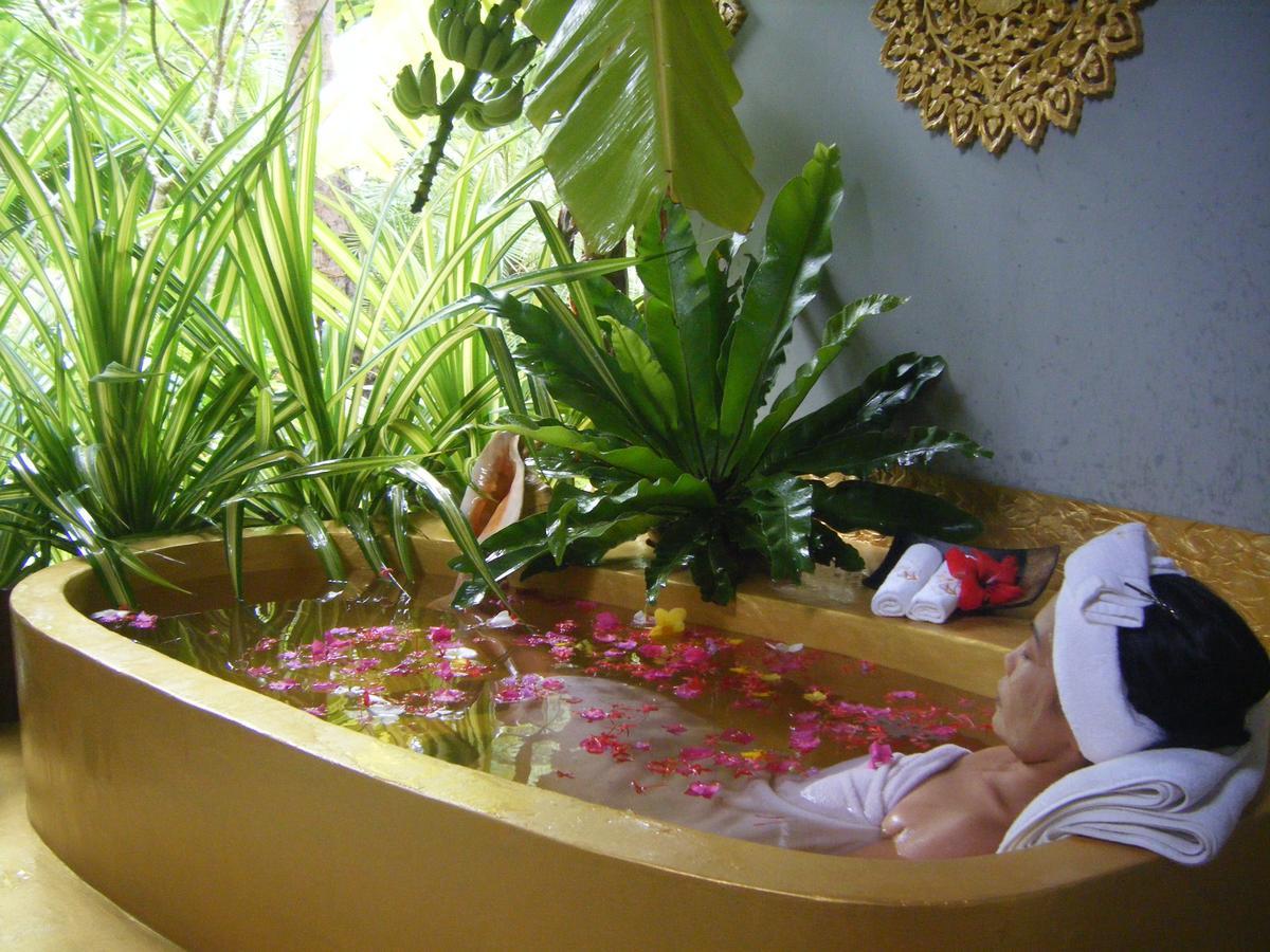 Noble Crown Resort & Spa Ko Lanta Kültér fotó